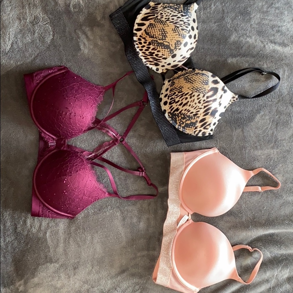 THREE BEAUTIFUL VICTORIA SECRET BRAS!